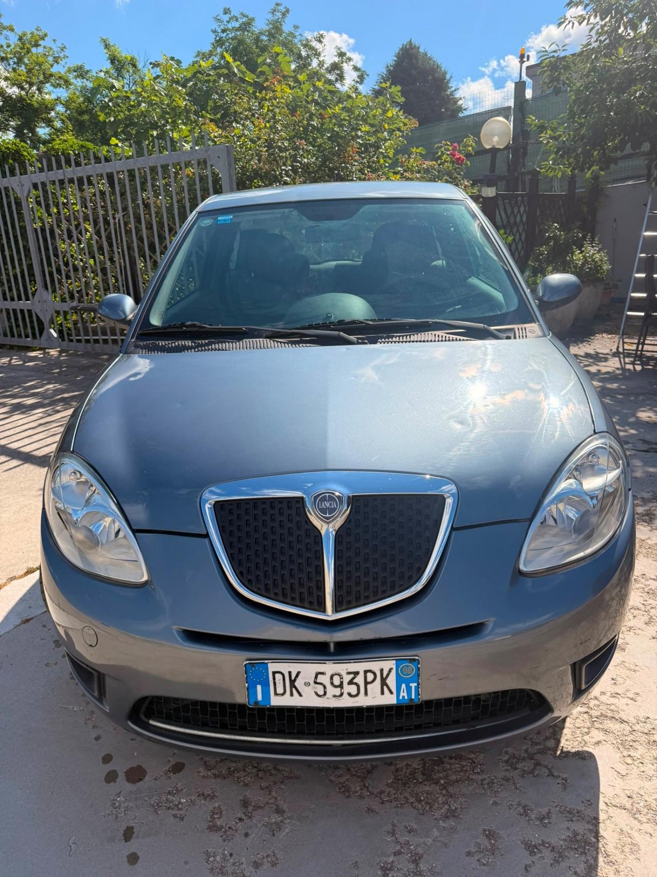 Lancia Ypsilon 1.2 Argento (Su appuntamento)