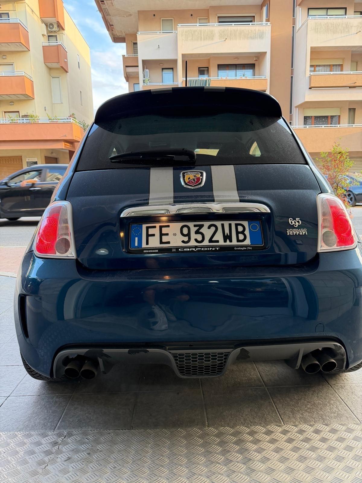 Abarth 500 1.4 Turbo T-Jet TRIBUTO FERRARI