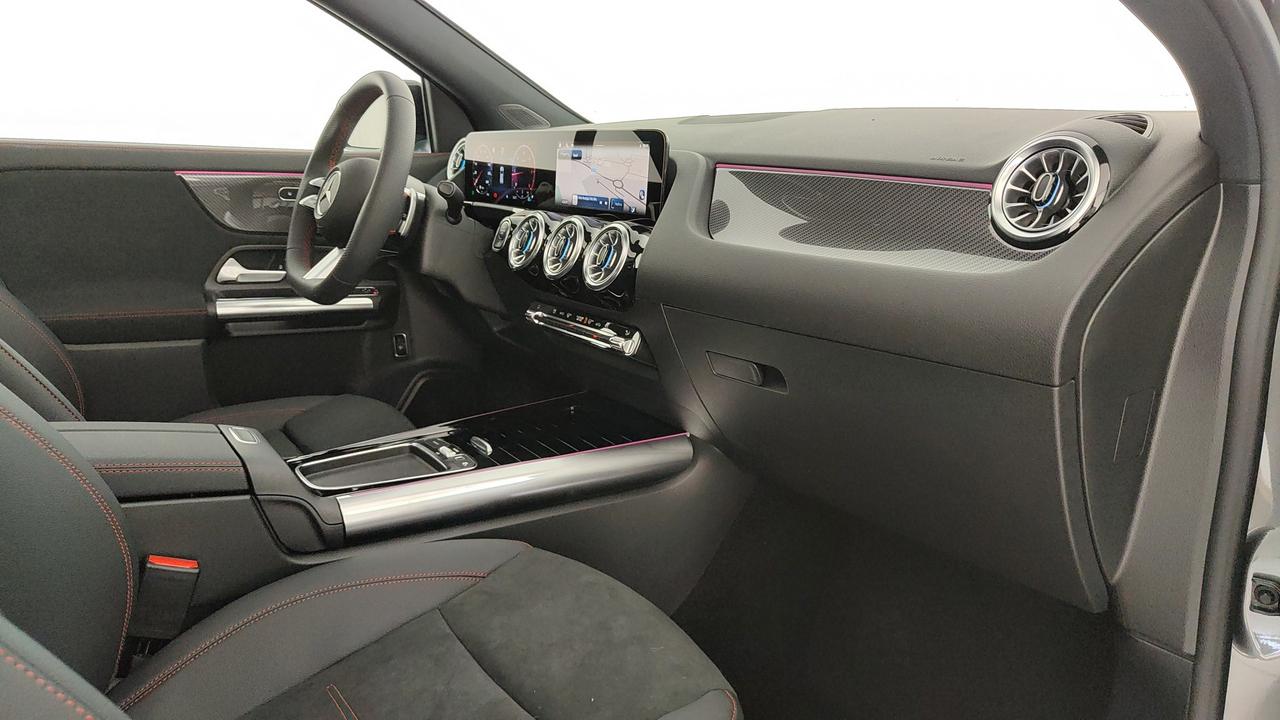 Mercedes-Benz GLA 200 d automatic