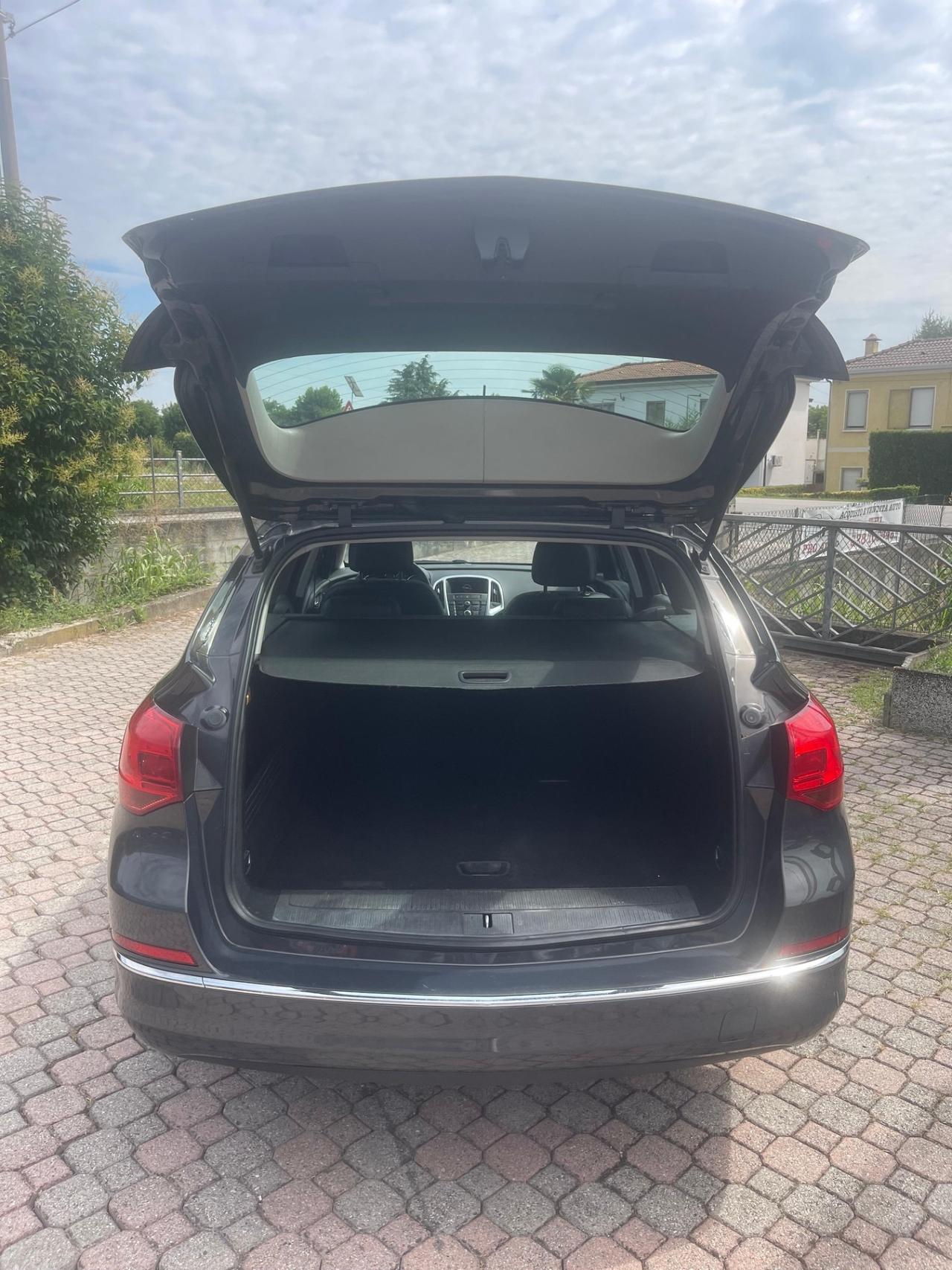Opel Astra 1.6 CDTI EcoFLEX S&S Sports Tourer Elective