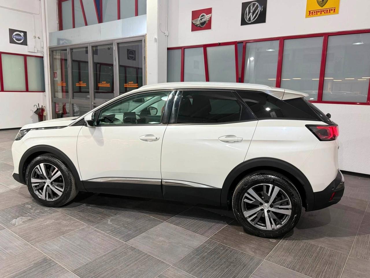 Peugeot 3008 Allure 1.5 BlueHDI 130cv 2020