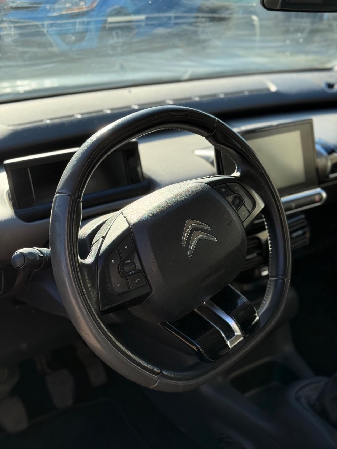 Citroen C4 Cactus PureTech 82 Shine