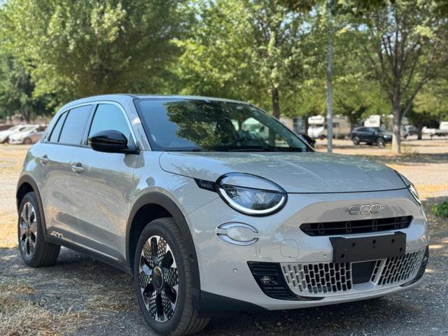 FIAT 600 Hybrid 100 CV DCT MHEV La Prima