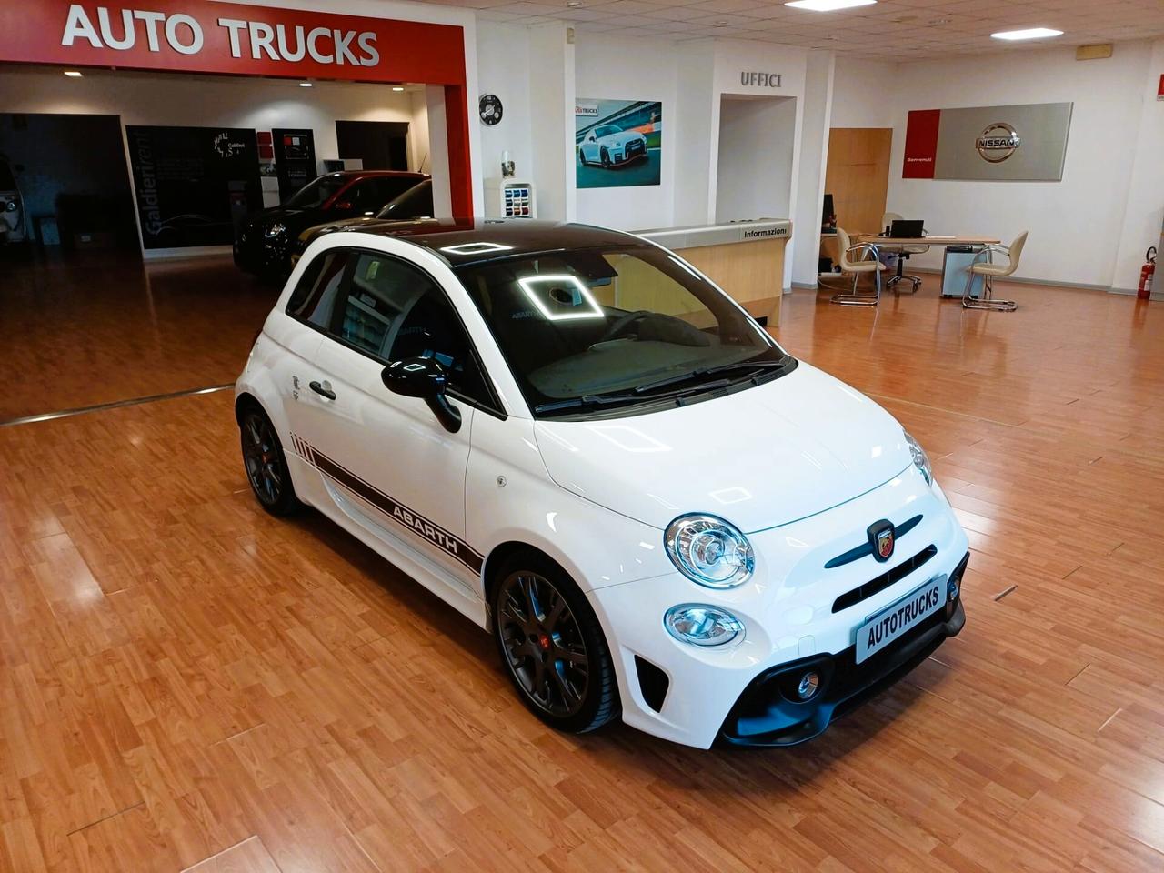 Abarth 595 COMPETIZIONE SABELT