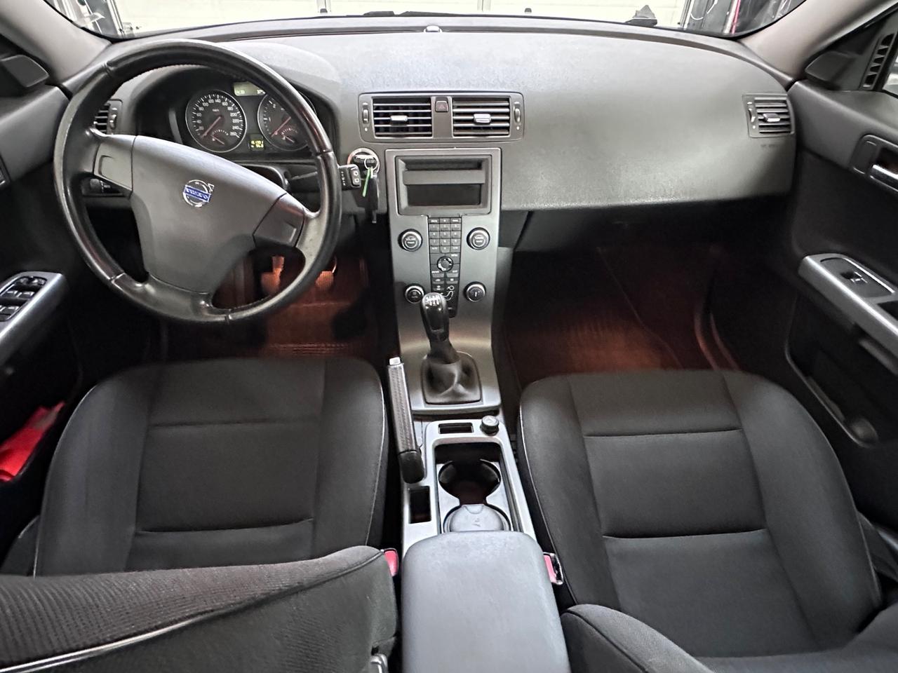 Volvo V50 D2 POLAR PLUS