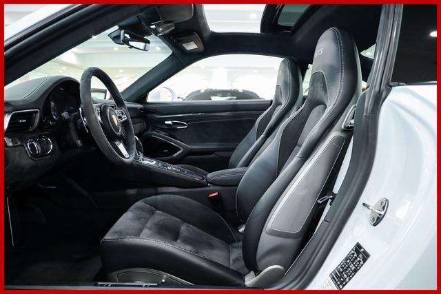 PORSCHE 991 3.0 Carrera 4 GTS Coupé