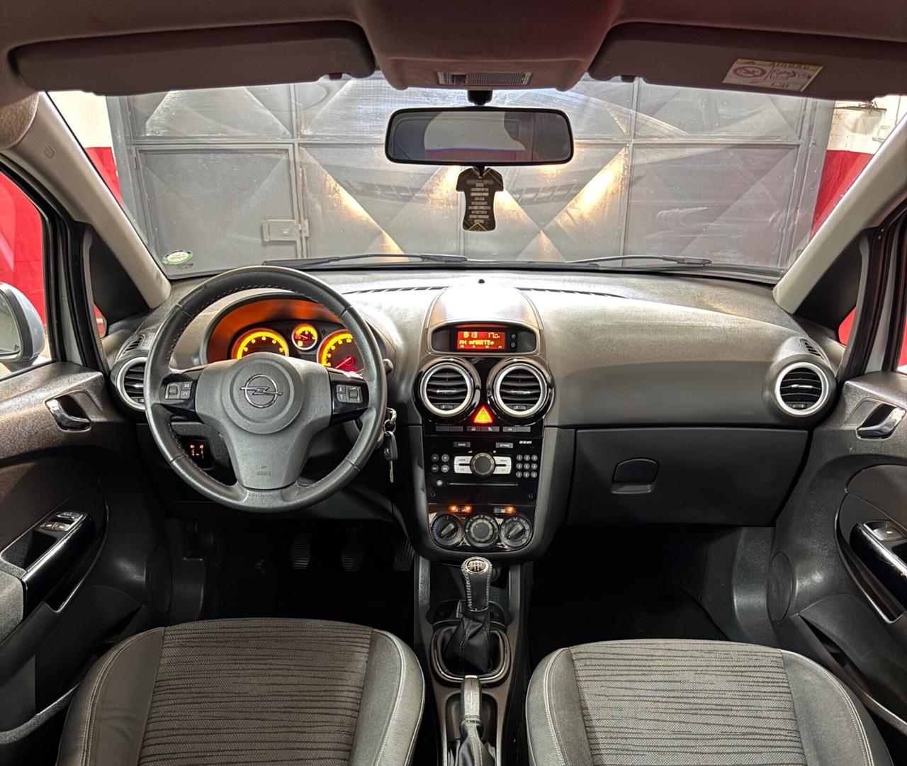 Opel Corsa 1.2 85CV 5 porte GPL-TECH Edition