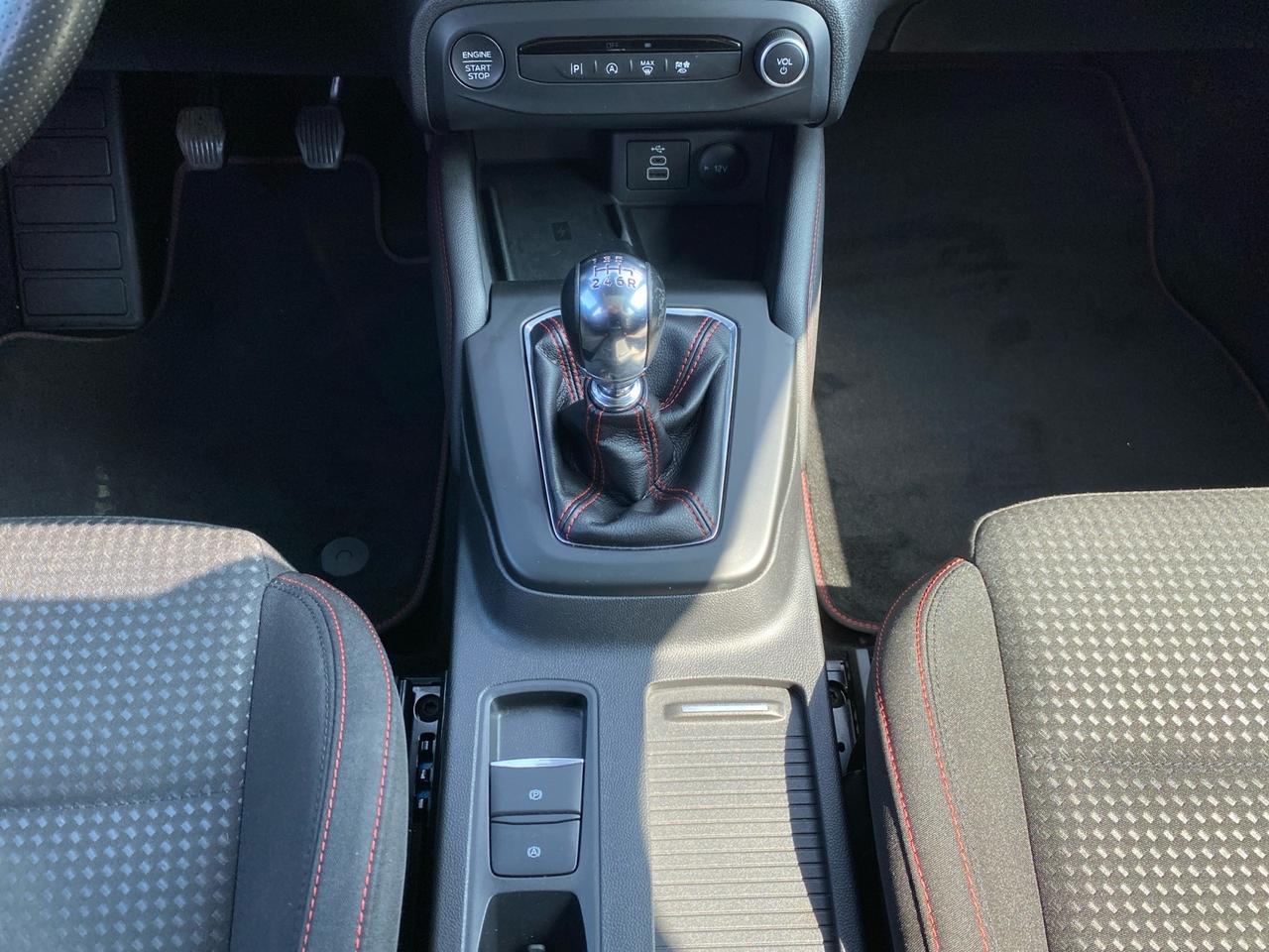 FORD Focus V 2022 - Focus 1.0t ecoboost h ST-Line X 125cv
