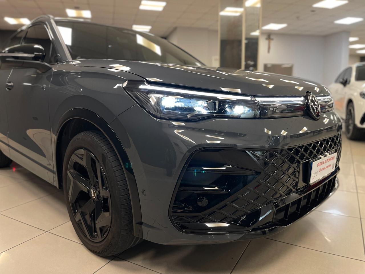 Volkswagen Tiguan 2.0 TDI 150cv SCR DSG R-Line