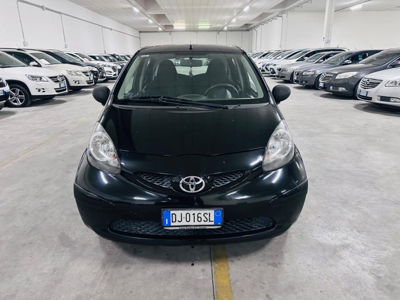 Toyota Aygo 1.0 12V VVT-i 5 porte