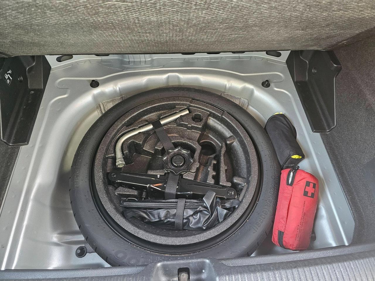 AUDI Q2 30 1.6 TDI 116CV BUSINESS DESIGN SPORT S-TONIC