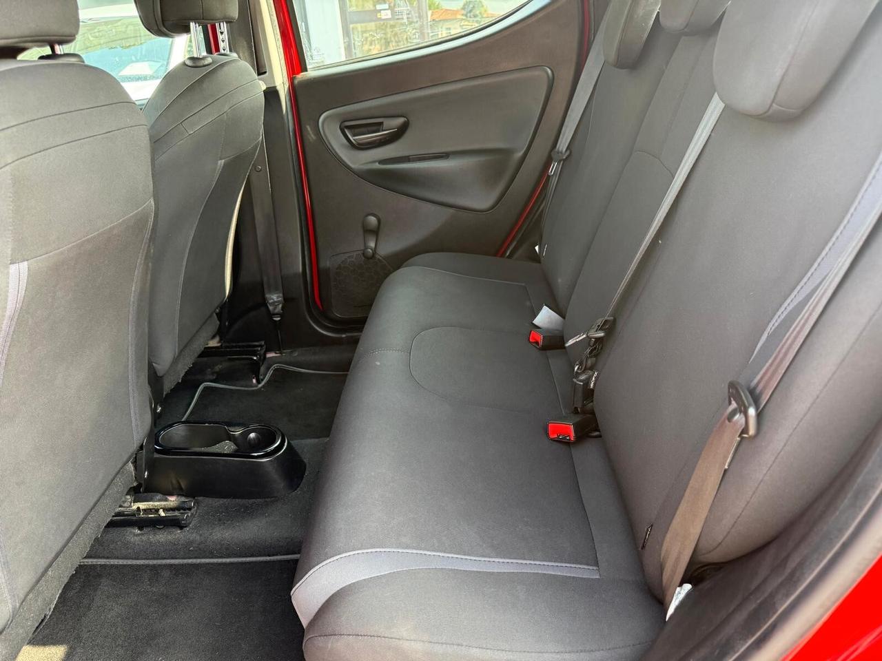 Lancia Ypsilon 1.2 69 CV 5 porte Mya