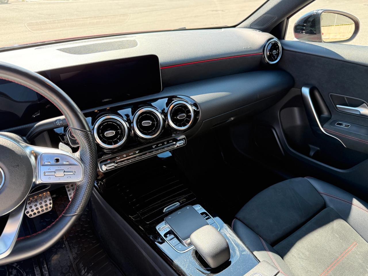 Mercedes-benz A 200 d Automatic Premium AMG