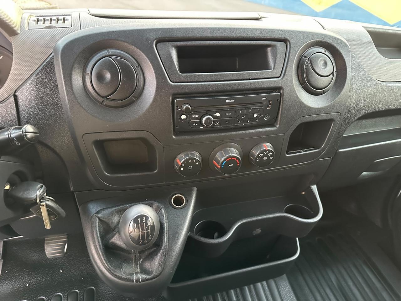 Renault Master T35 2.3 dCi/150 TP PM-SL-RG Cabinato E4