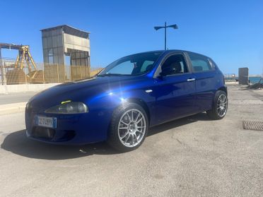 Alfa Romeo 147 1.9 JTD M-JET 16V 5 porte Dist.