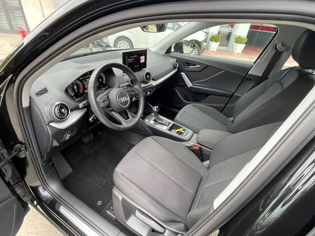 Audi Q2 35 TDI S tronic Business Advanced