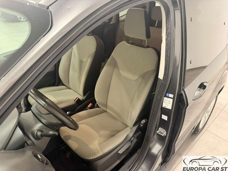 Ford Tourneo Courier 1.5 TDCi 75 cv Plus