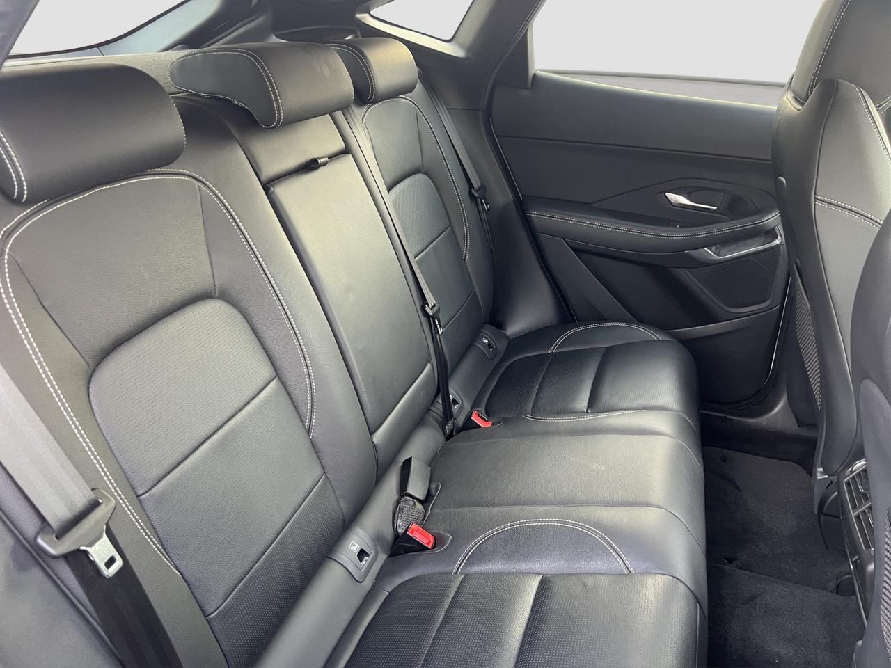 Jaguar E-Pace 2.0D I4 204 CV AWD Auto R-Dynamic Black