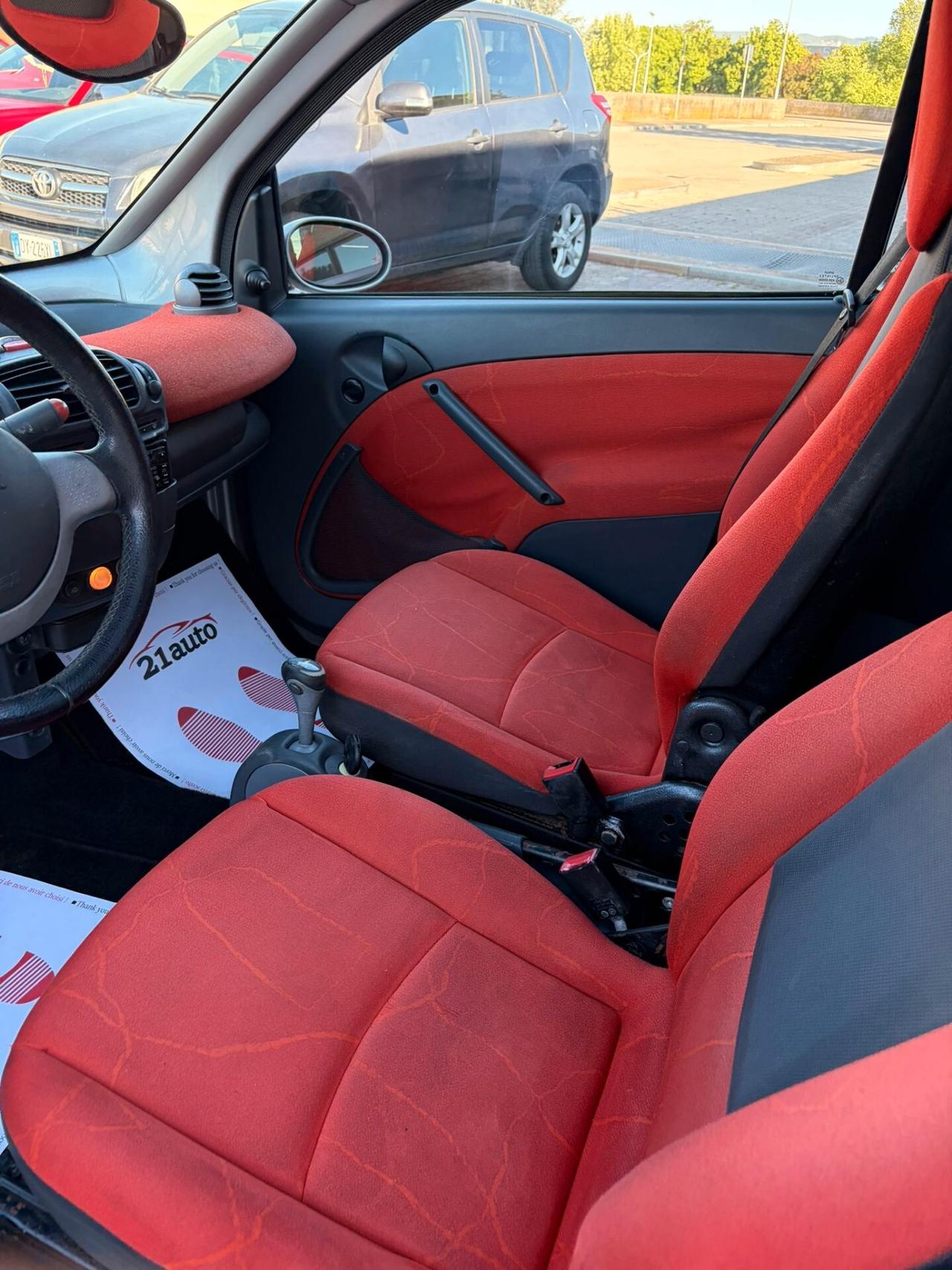 Smart ForTwo 700 coupé pure (45 kW)