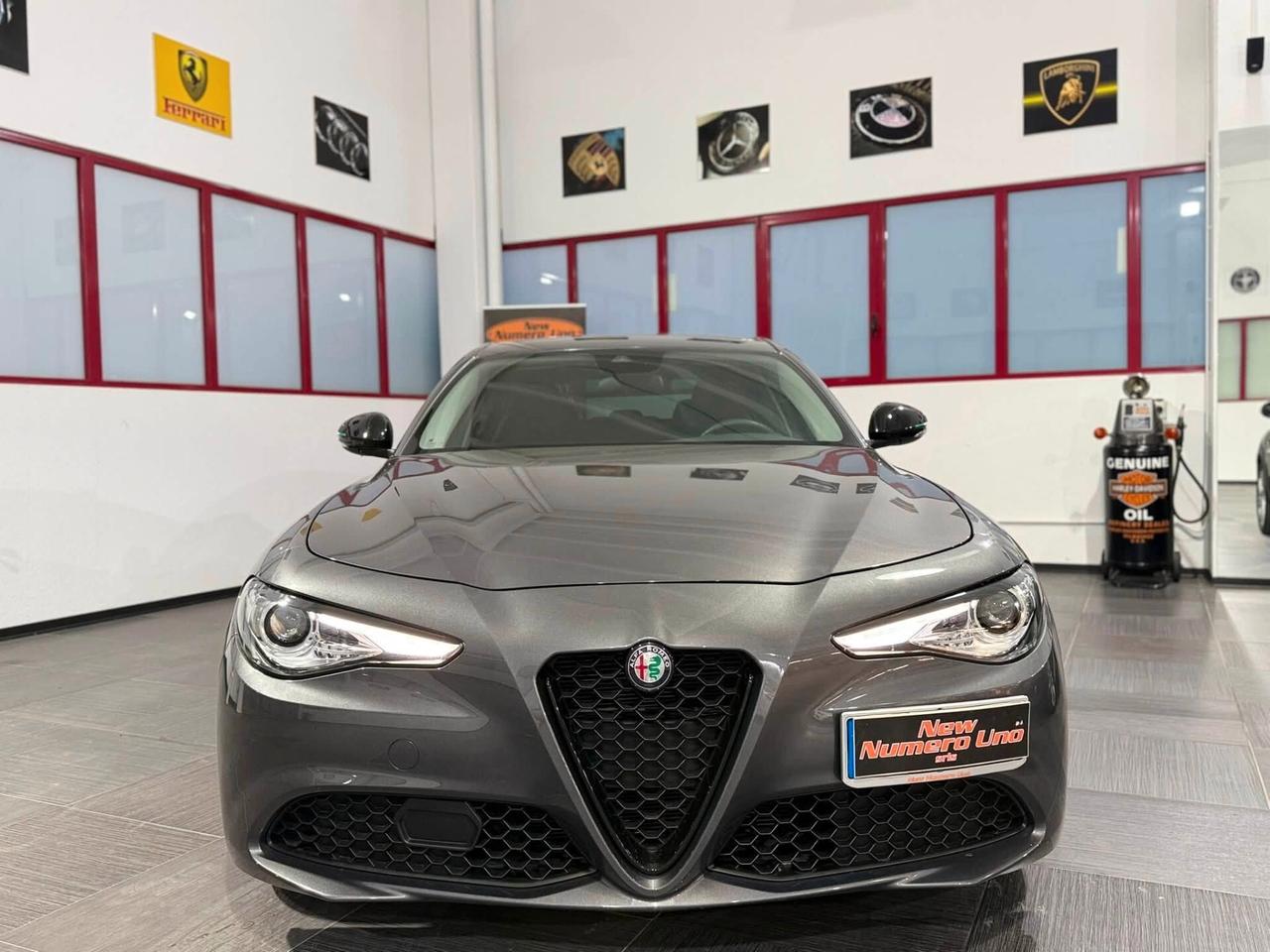 Alfa Romeo Giulia 2.2 At8 160cv 2020 Veloce My20