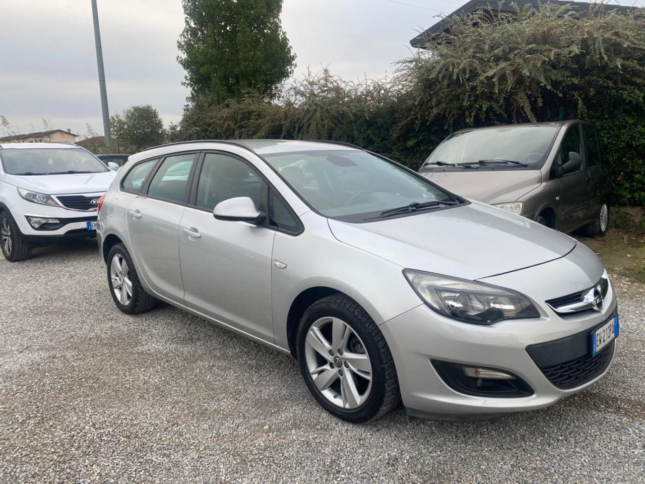 Opel Astra 1.6 CDTI 136CV EcoFLEX S&S Sports Tourer Cosmo