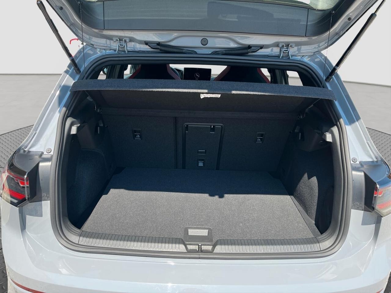 Volkswagen Golf GTI 2.0 TSI DSG 265 CV TETTO 2025