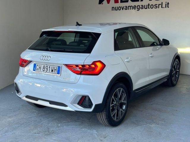 AUDI A1 citycarver 30 TFSI Admired