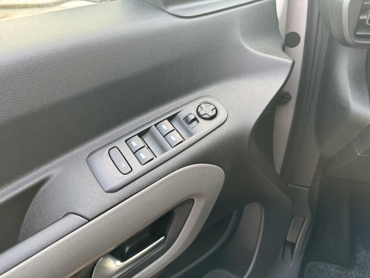 Peugeot Rifter 1.5 BlueHDi 100CV Active Standard Manuale