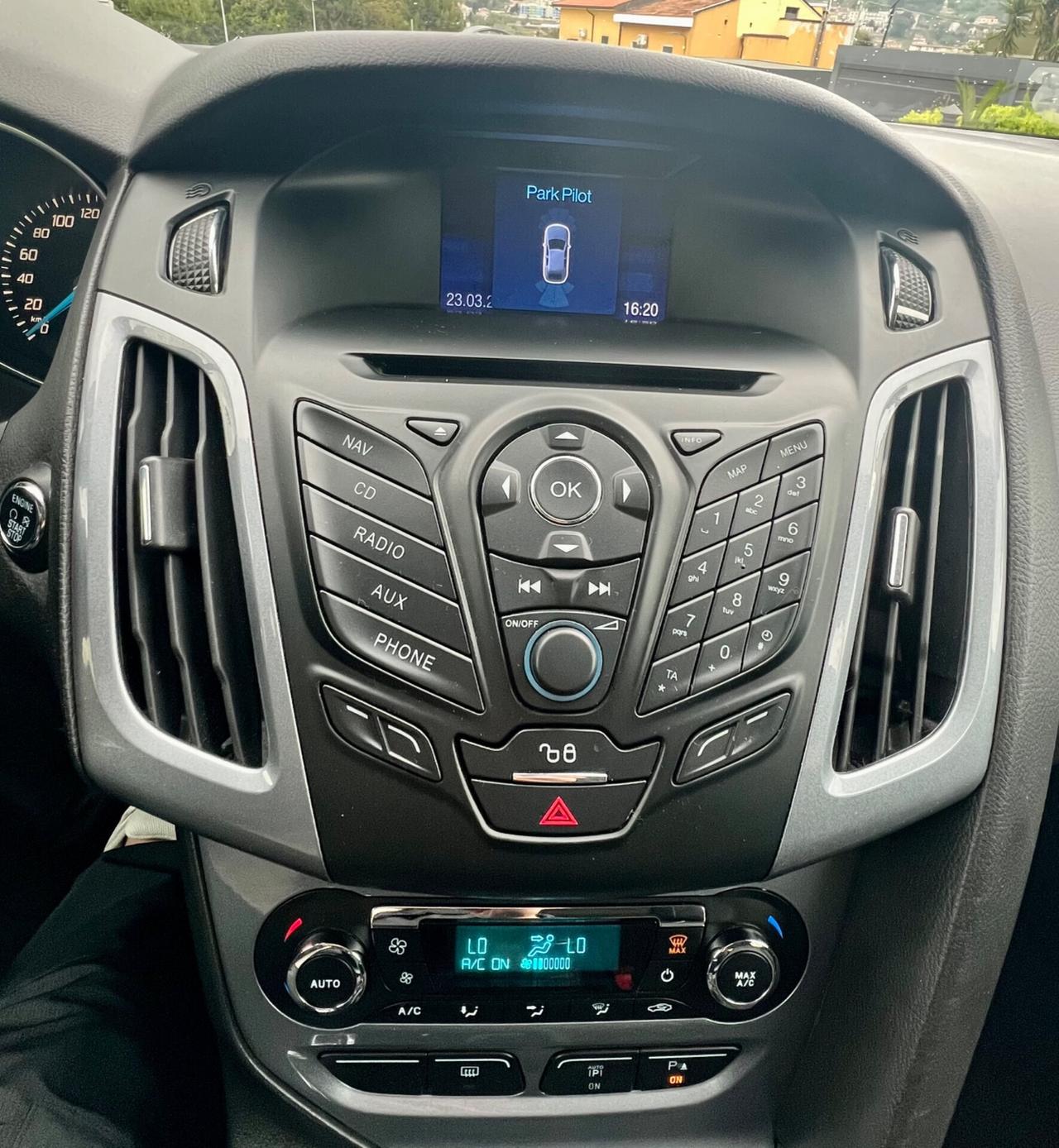 Ford Focus 1.6 120 CV GPL Titanium Acc.Permute