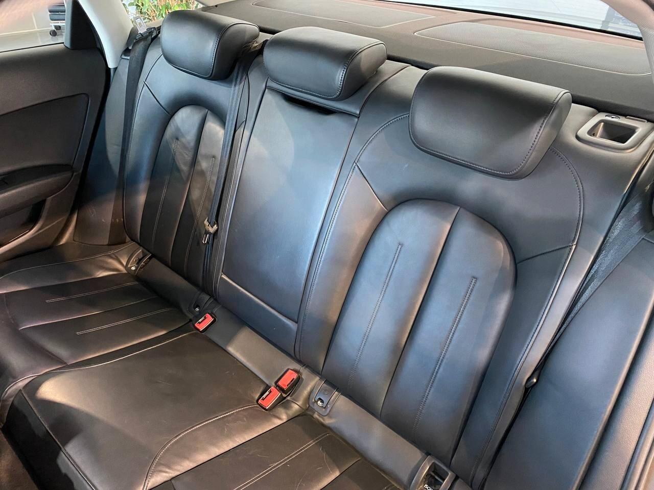 AUDI A6 BERLINA 4WD 3.0 TDI 245CV AUTOMATIK