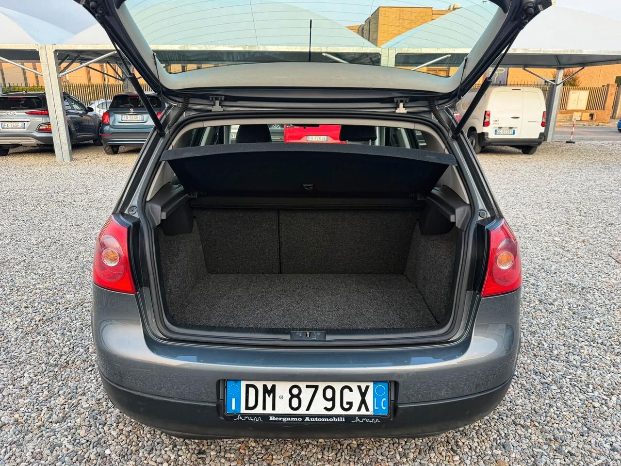Volkswagen Golf 1.6 5p. Comfortline BiFuel GPL OK NEOPATENTATI