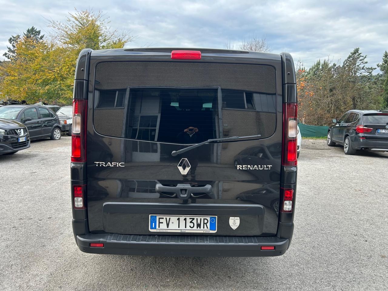 Renault Trafic T27 1.6 dCi 120CV 9 Posti Extralong Euro6