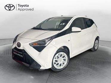 Toyota Aygo Connect 1.0 VVT-i 72 CV 5 porte x-play MMT