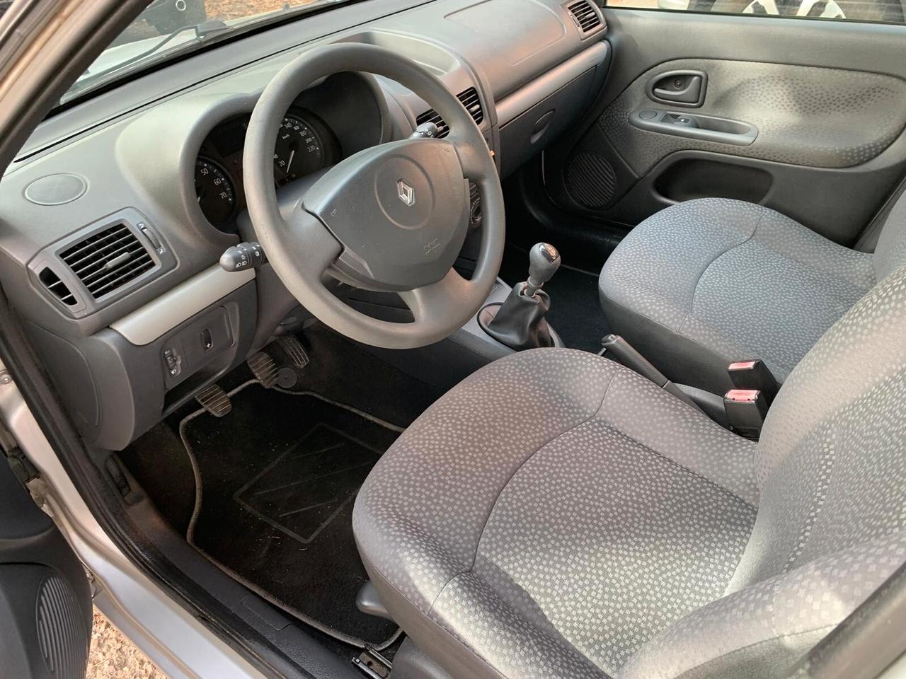 Renault Clio Storia 1.2 5 porte GPL Confort