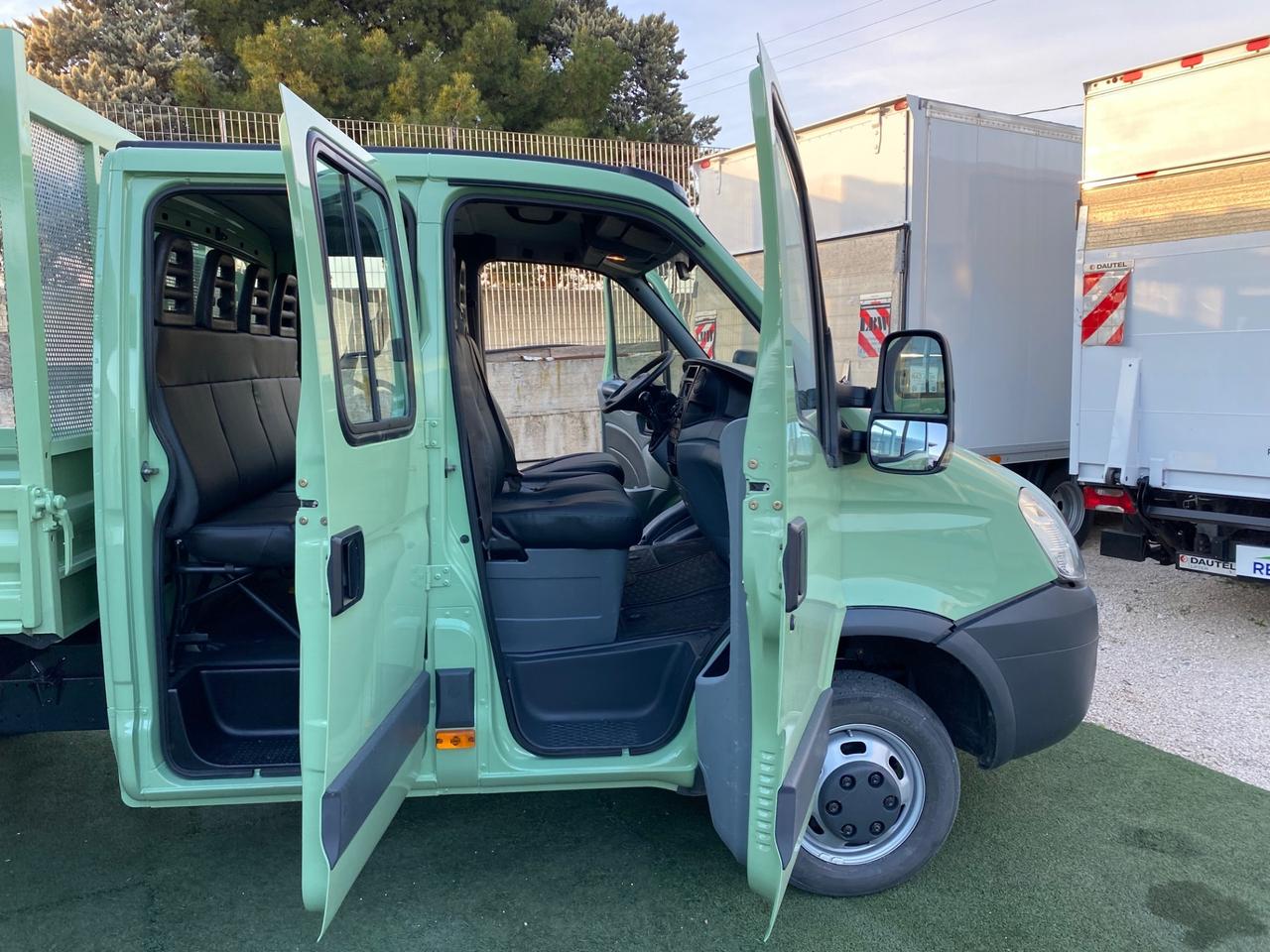 Iveco Daily 3.0-35C15 Ribaltabile Trilaterale 7 Posti