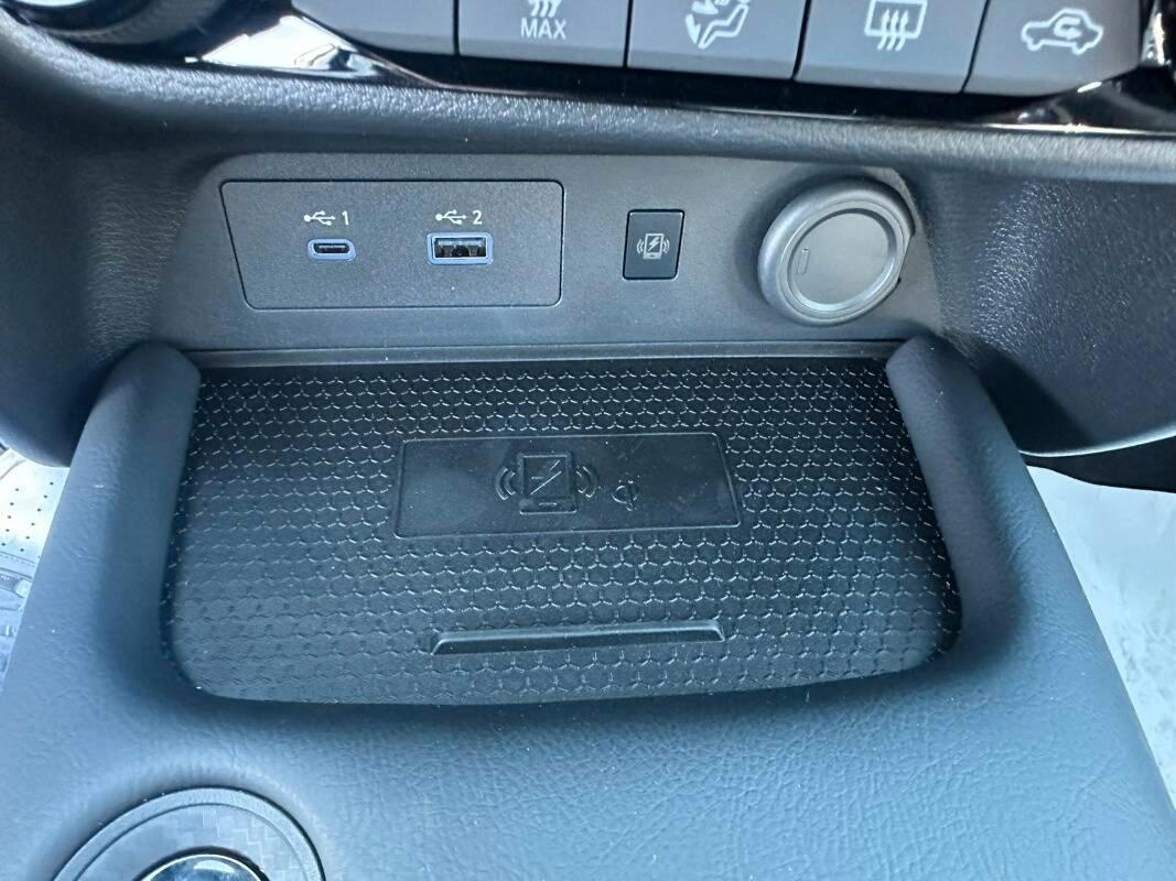 Nissan Juke 1.6 hev N-Connecta