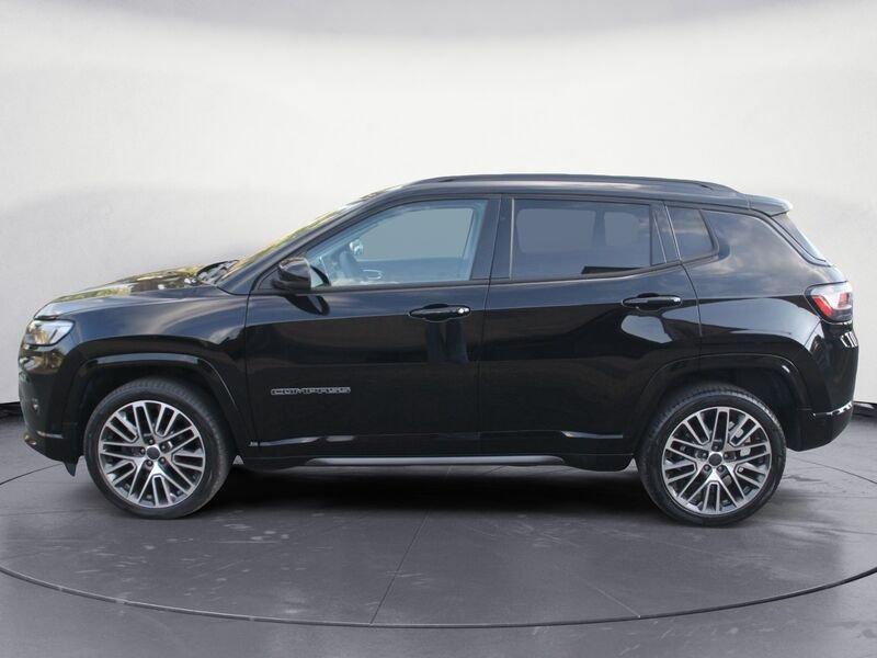 Jeep Compass e-Hybrid 1.5 Turbo MHEV T4 96kW Summit DDCT