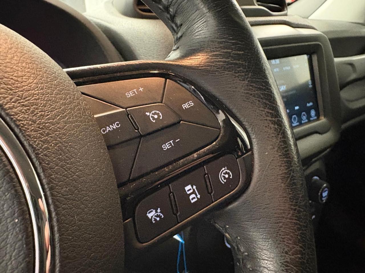 Jeep Renegade 1.6 Mjt DDCT 120 CV Night Eagle