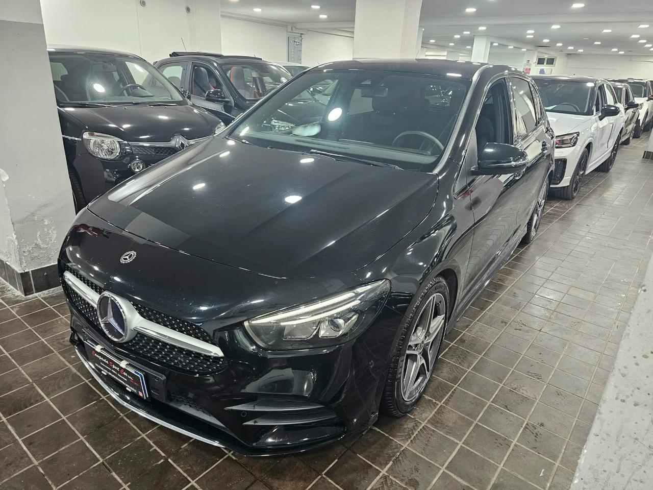 NUOVA MERCEDES-BENZ CLASSE B 180d 116CV PREMIUM AMG