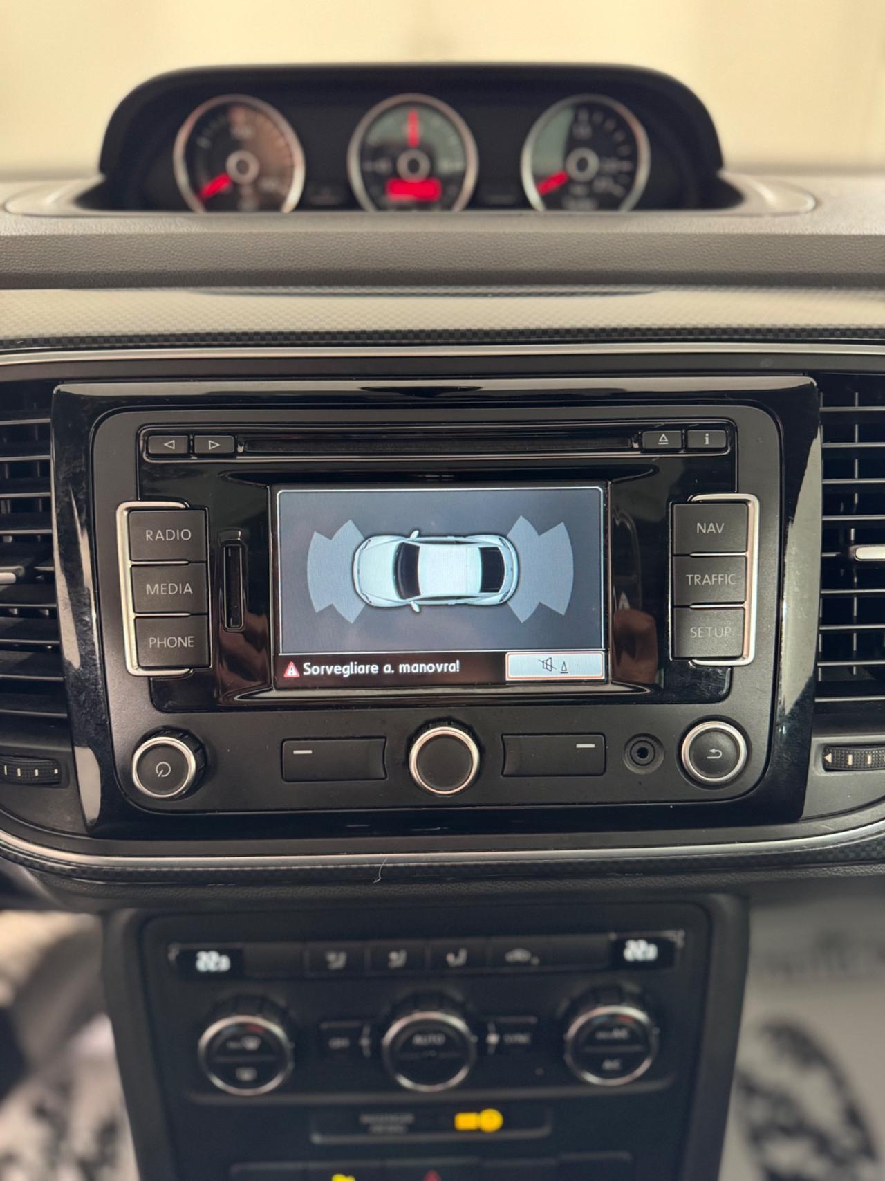 Volkswagen Maggiolino 2.0 TDI DSG Sport