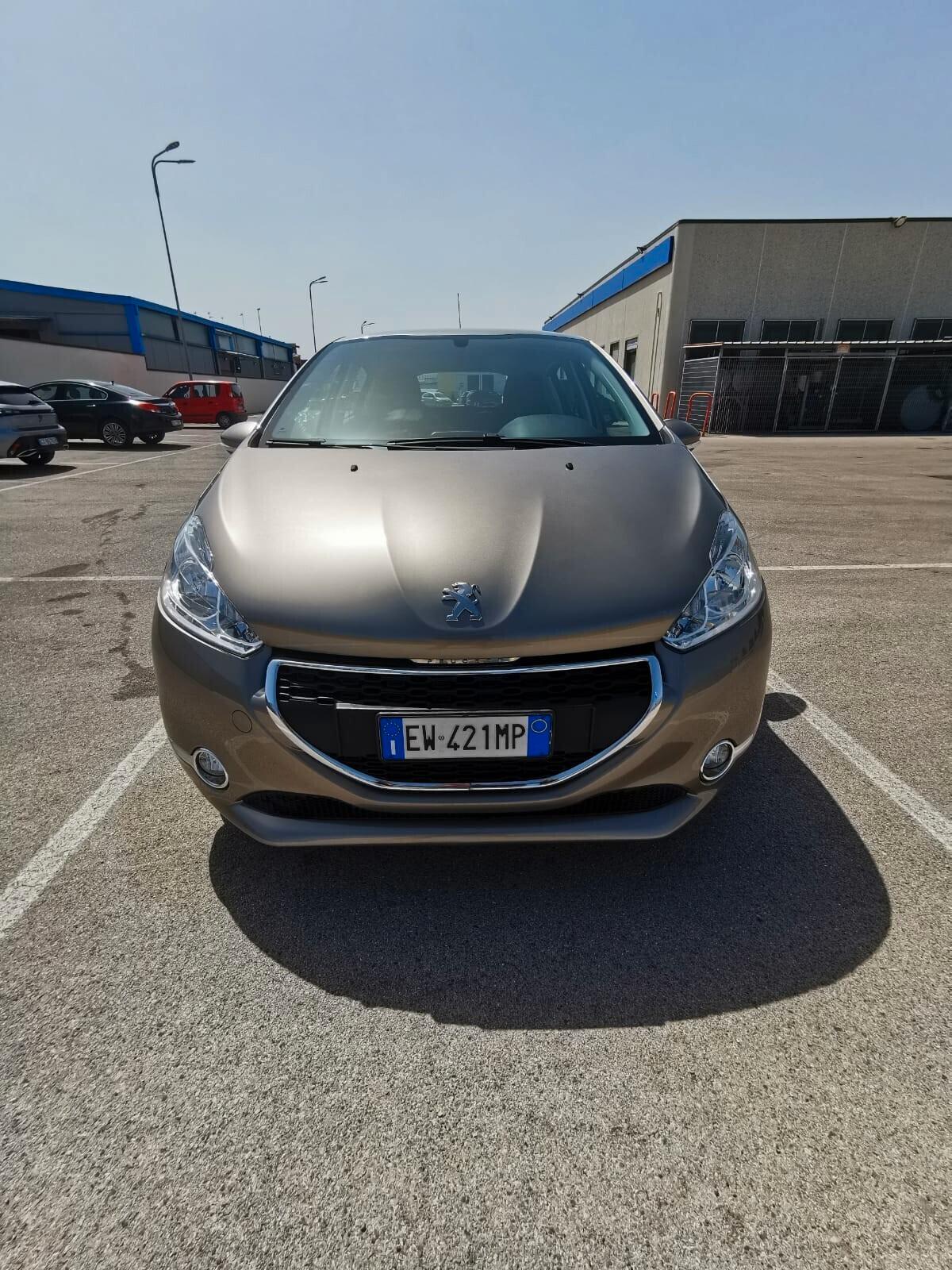 Peugeot 208 1.4 HDi 68 CV 5P. Active solo km.108000