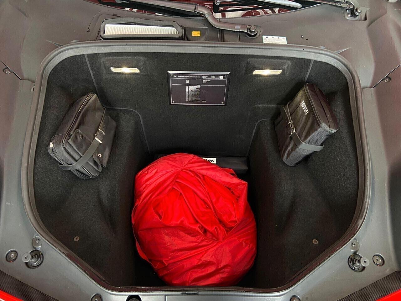 NUOVA FERRARI 488 GTB COUPE 3.9 DCT 670CV