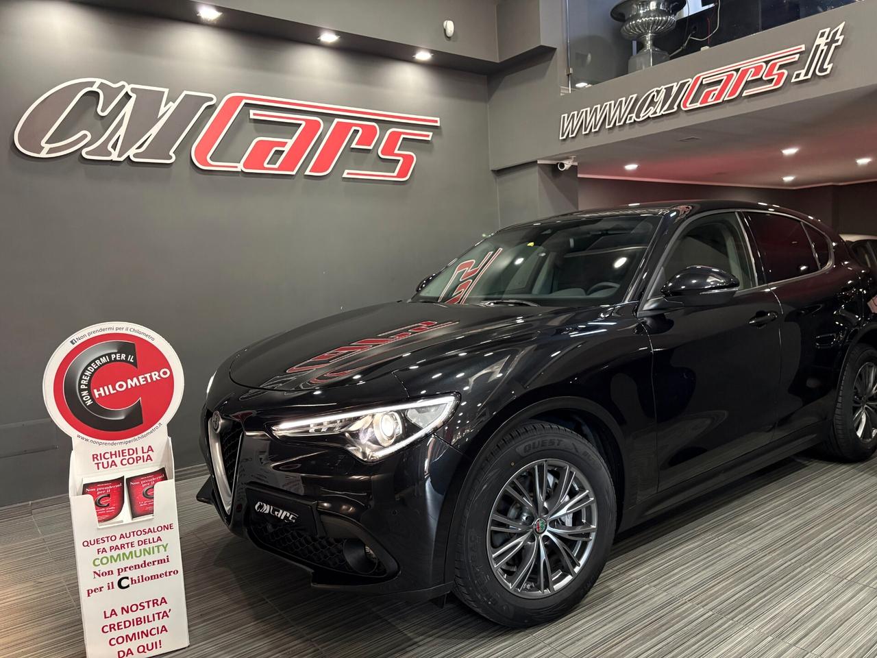 Alfa Romeo Stelvio 2.2 turbo diesel 160cv Auto RWD Business ITALIANA