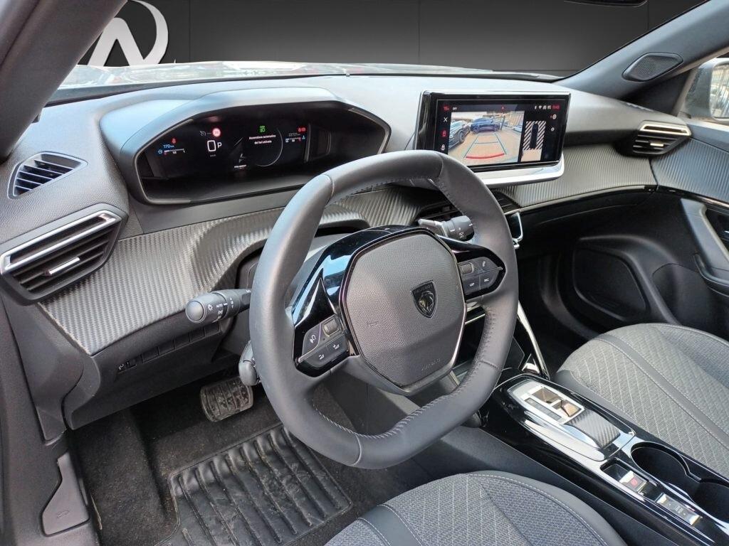 Peugeot 2008 1200 PURETECH ALLURE 130 CV EAT8