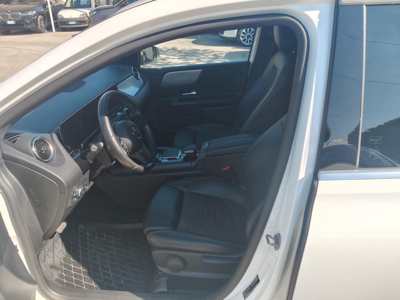 MERCEDES B180d AUTOMATIC BUSINESS SPORT