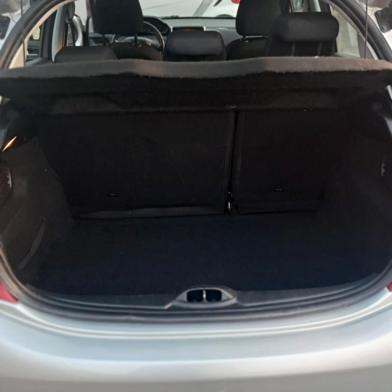 Peugeot 208 1.6 e-HDi 92 CV Stop&Start 5 porte Allure