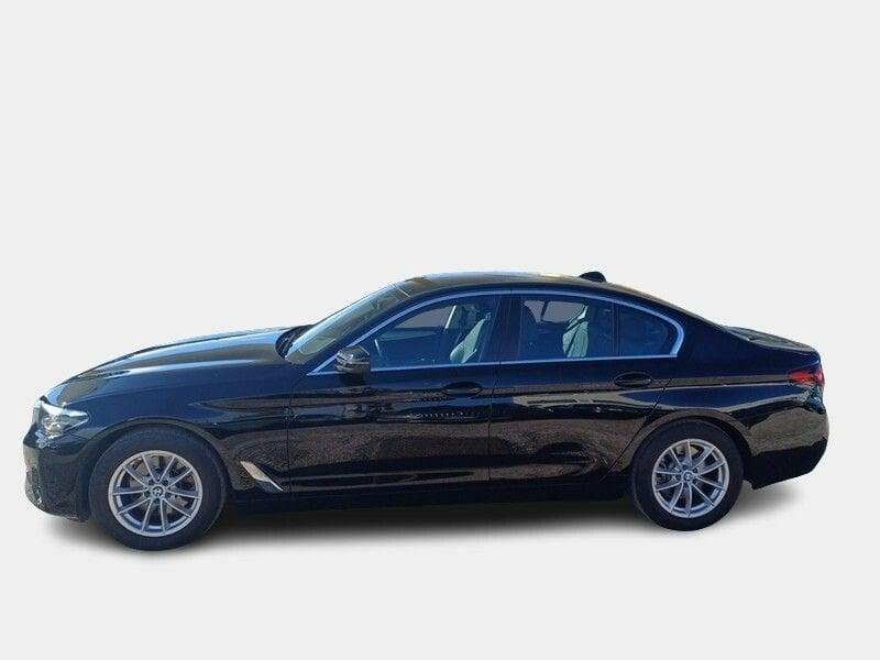 BMW Serie 5 518d Business 48V