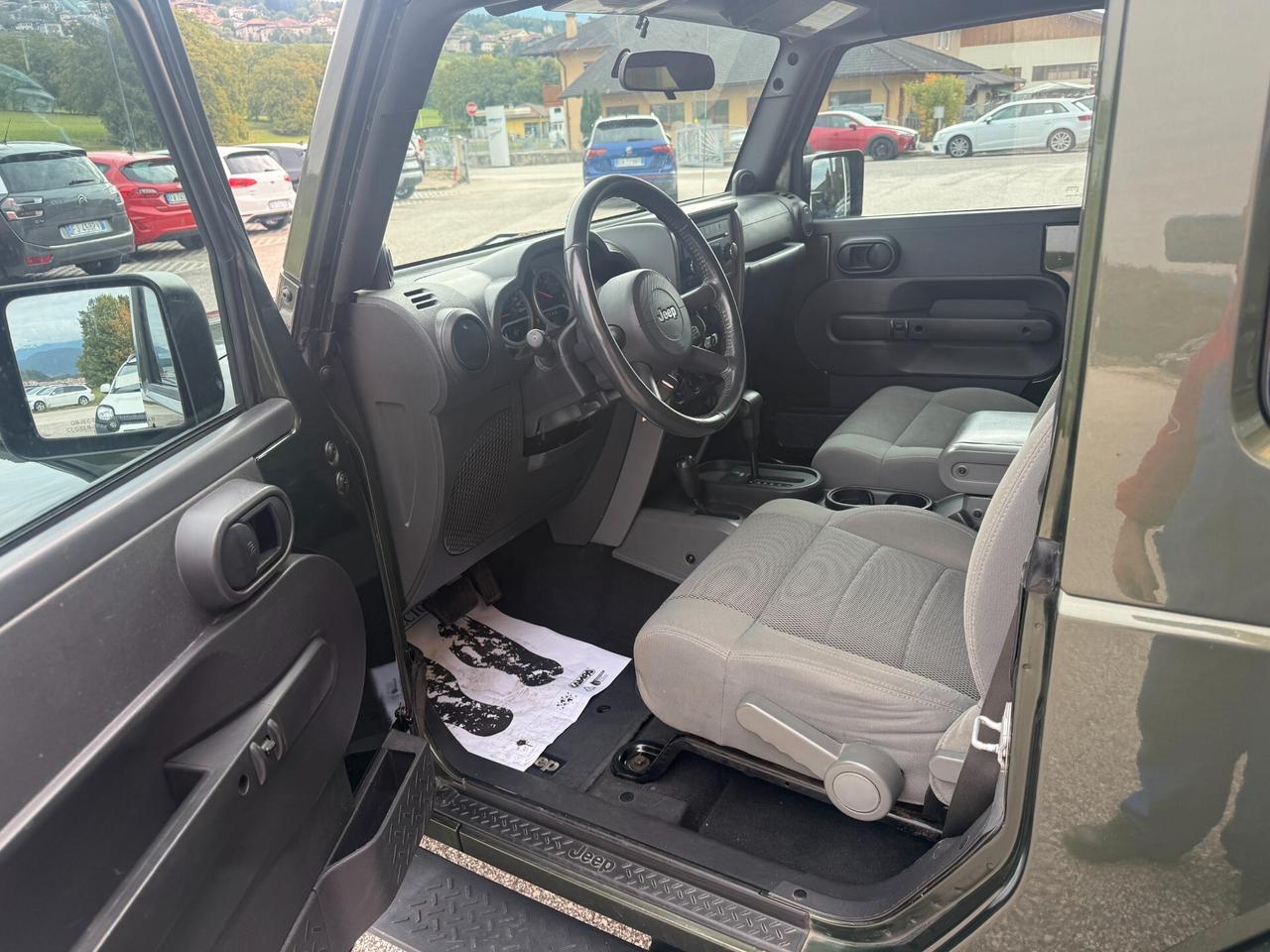 Jeep Wrangler 2.8 CRD Sahara Auto "GANCIO TRAINO"