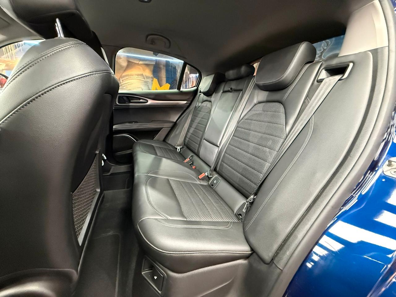 Alfa Romeo Stelvio 2.2 Turbodiesel 210 CV AT8 Q4 Ti (592)