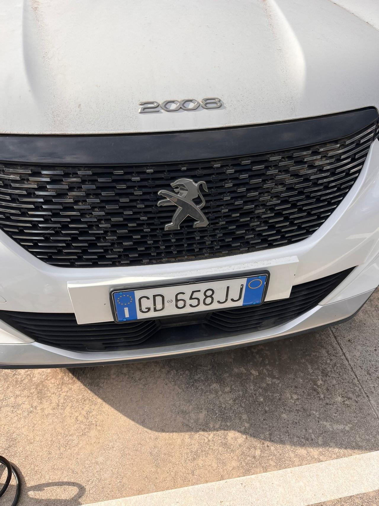 PEUGEOT 2008 1.2 BENZINA 101CV OK NEOPATE-2021